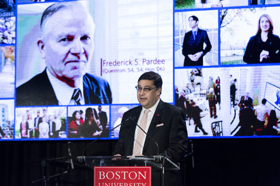 Adil Najam, dean of the Pardee School, recognizes Frederick S. Pardee (Questrom’54,’54, Hon.’06).