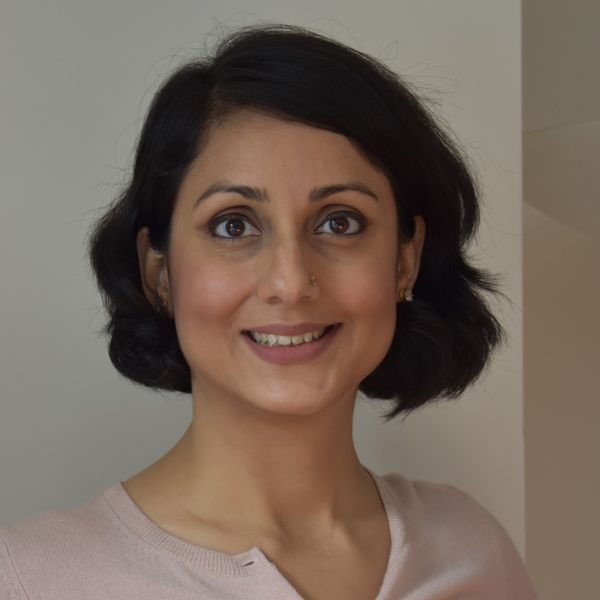 Neha Gondal, Associate Professor of Sociology + Computing & 数据科学