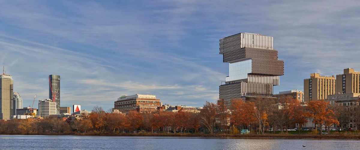 Photo of BU Center for Computing & 数据科学 building across the Charles River
