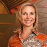 Headshot of Rebecca Norlander