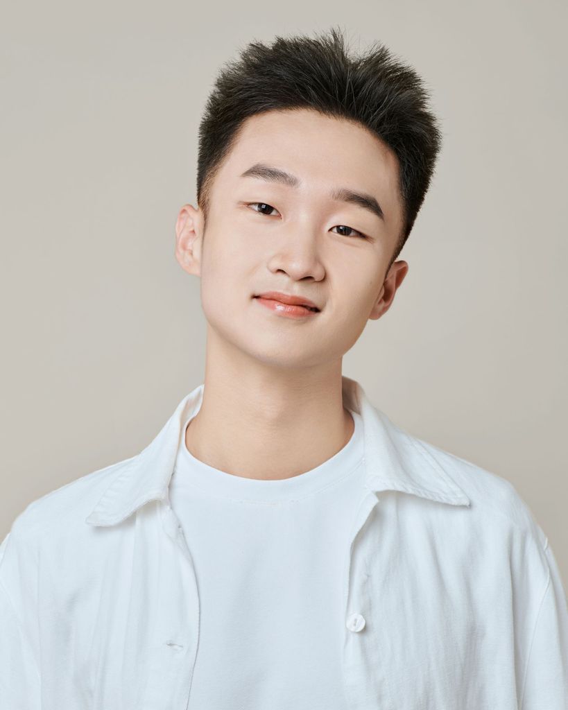 Alan Kuang headshot
