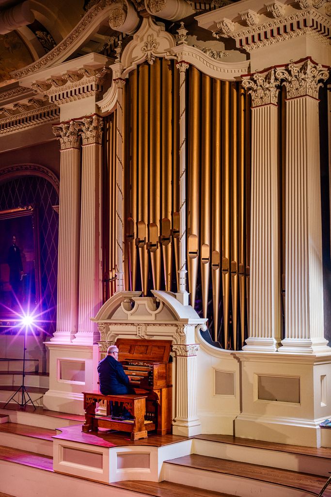 CFA alum and pipe organist Peter Krasinski in Mechanics Hall in Worcester, MA