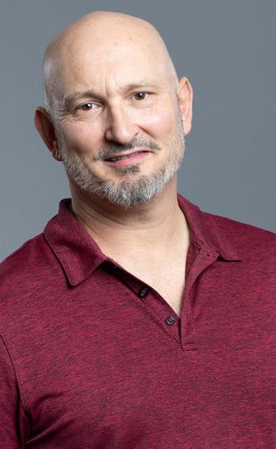 Chris Lee portrait