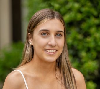 jessica's headshot
