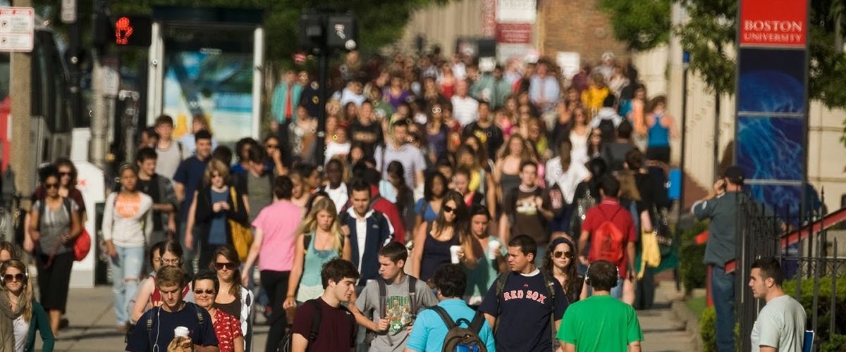 Students walking on Commonwealth Avenue
