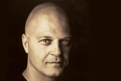 chiklis_t.jpg
