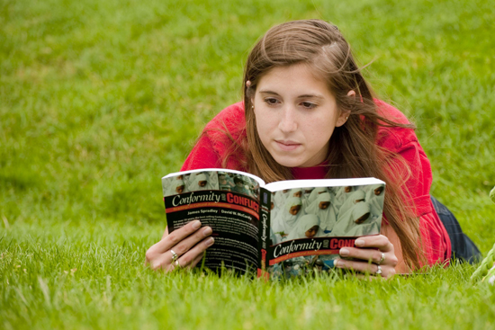 cu10-2561-STUDYHARD-006.jpg