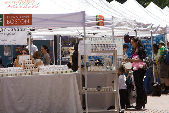 Boston University BU, things to do in Boston, Summer Street Markets, Downtown Crossing, handmade arts crafts artists