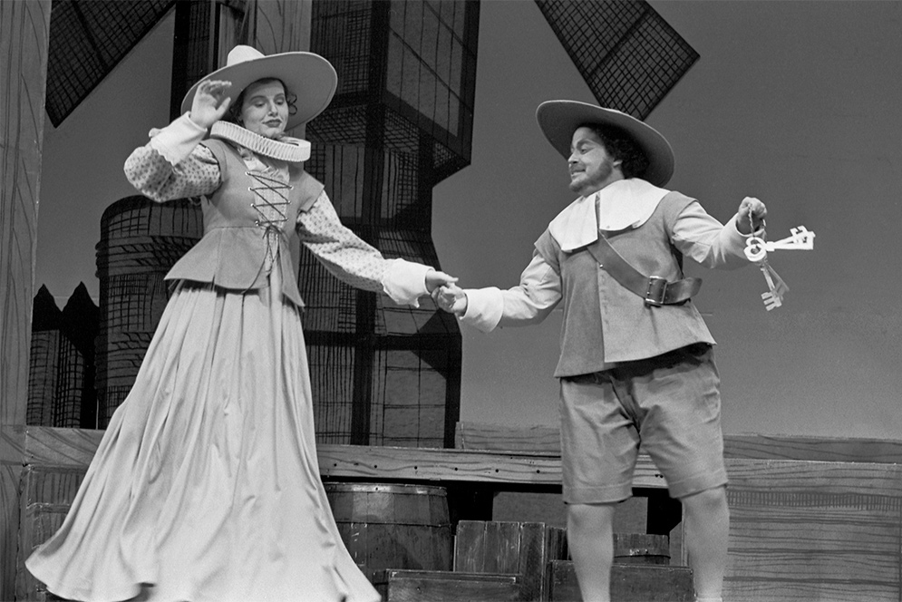 Geena Davis performs in the stage production Knickerbocker Holiday at Boston University, 1977