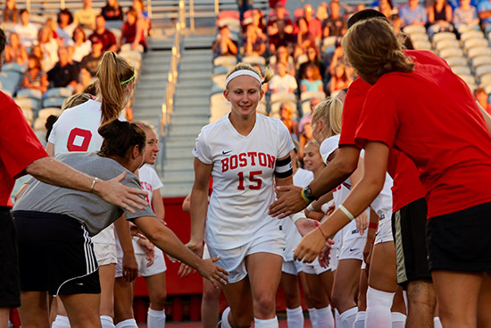 Cocaptain Rachel Bloznalis (SAR’17)