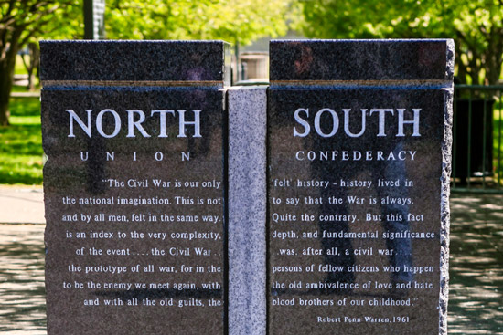 a monument showing the line between the union and confederacy