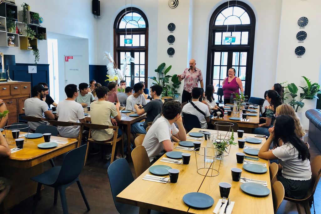 Mark Connellan led Study Abroad students in Sydney, Australia
