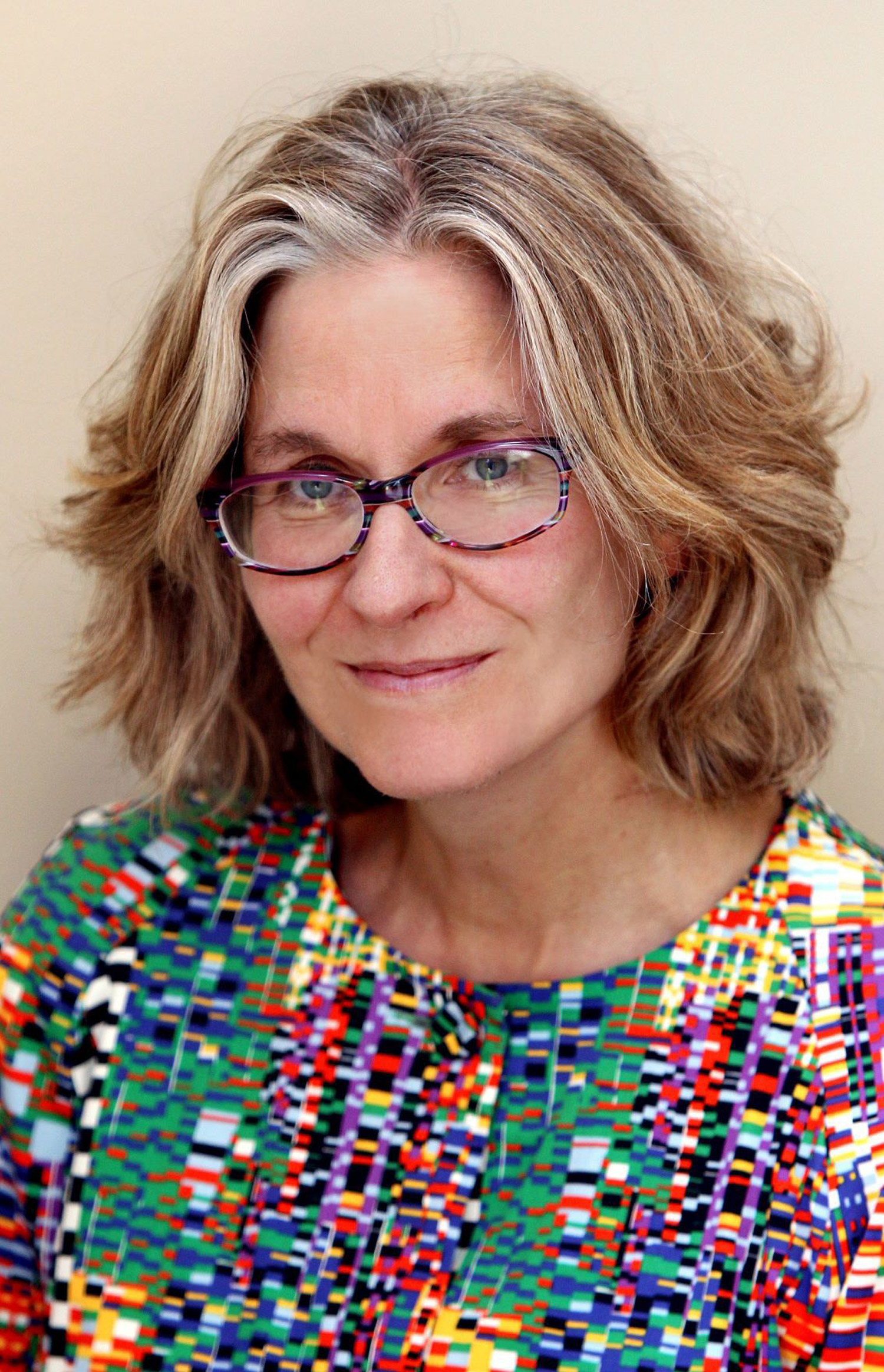 A portrait photo of Linda McClain