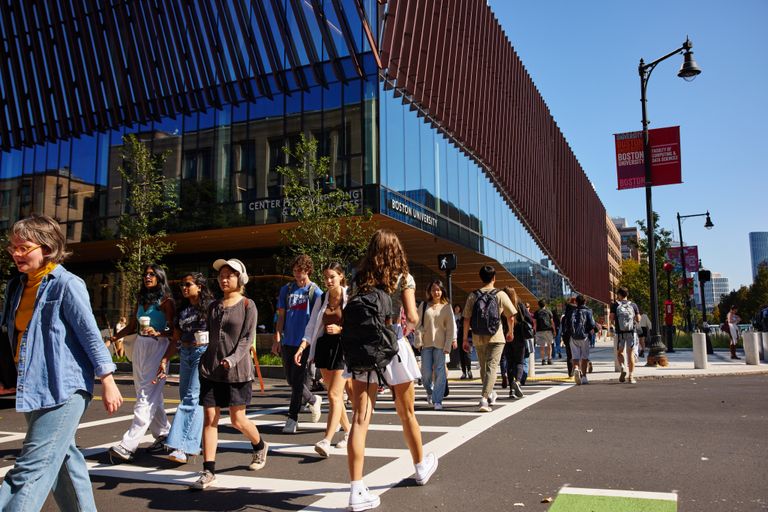 BU CDS Street Level with pedestrians
