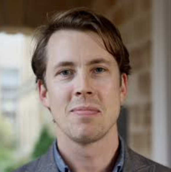 Headshot of Chris Wells