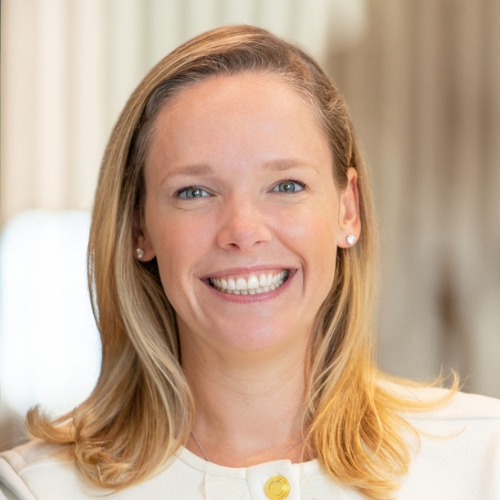 Headshot of Cay Freihofer