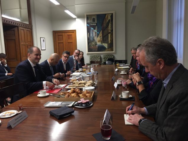 UK-Summit-4-636x477