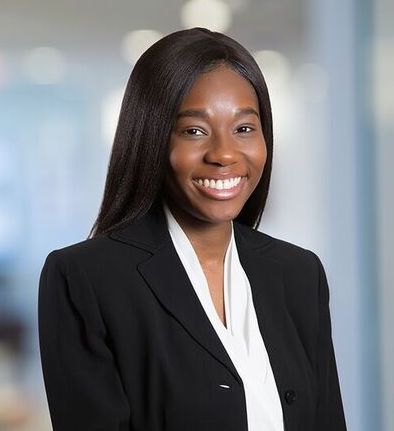 Jasmine Etesse ('18)