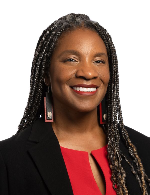 Erika_George