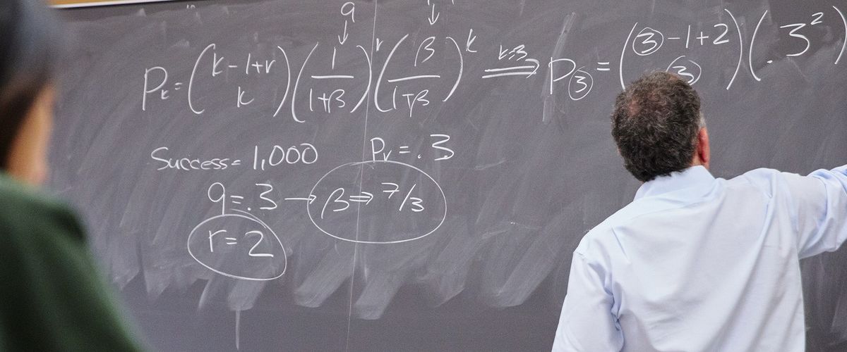 Associate Professor of the Practice Hal Tepfer teaching a MET Actuarial Science course