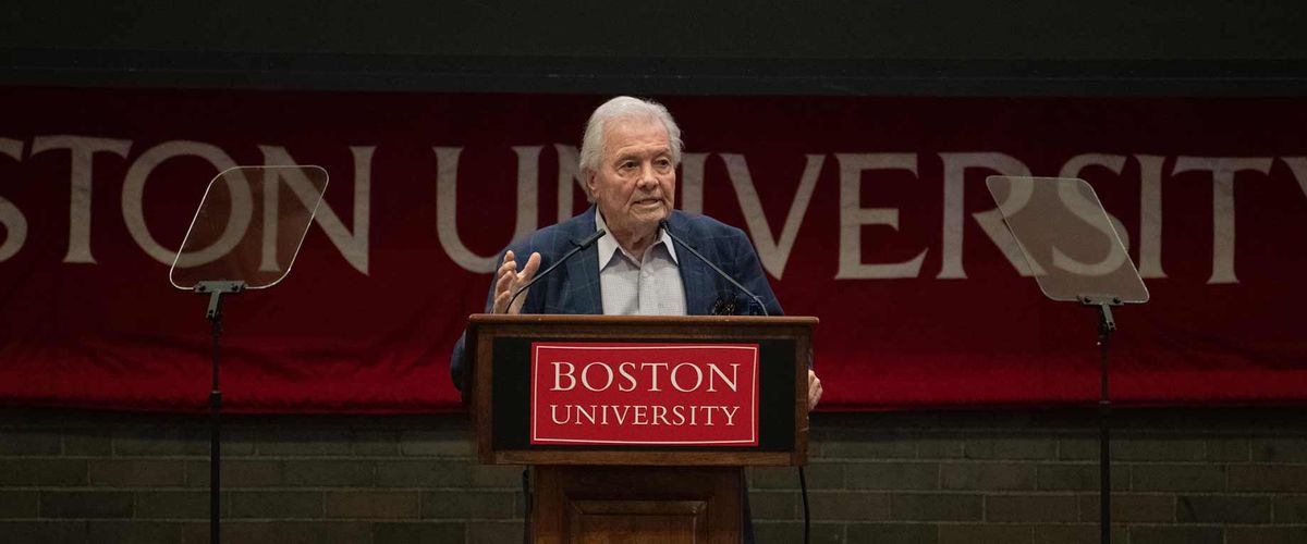 Jacques Pépin (Hon.’11) delivering the keynote speech at the 2023 ASFS Conference