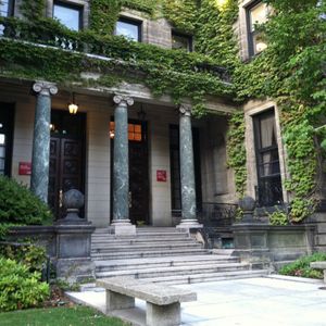 Main building, Frederick S. Pardee School of Global Studies, Boston University 波士顿大学|جامعةبوسطنボストン大学