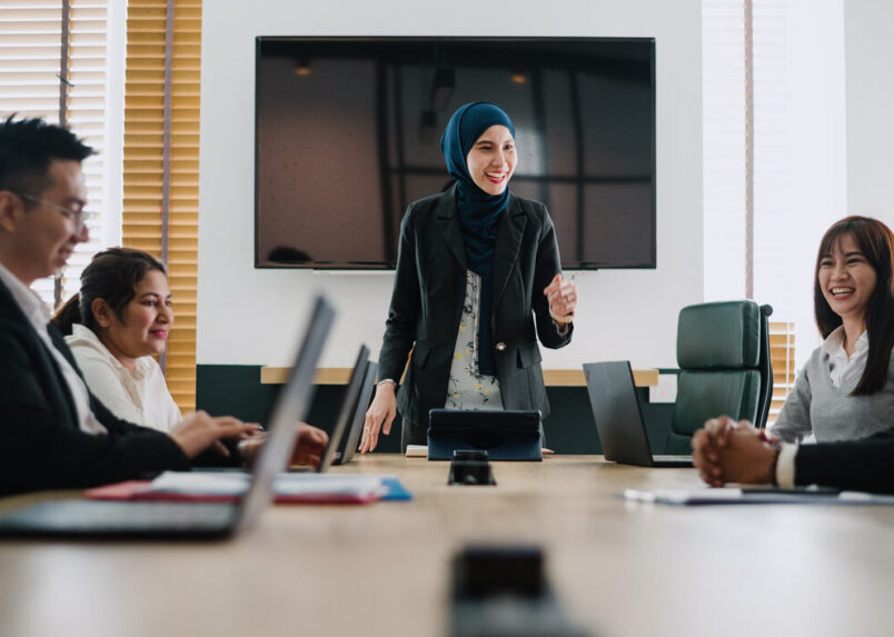 Eileen Y. Suh, Evan Apfelbaum, Michael Norton (2025).  How psychological barriers constrain men’s interest in gender-atypical jobs and facilitate occupational segregation