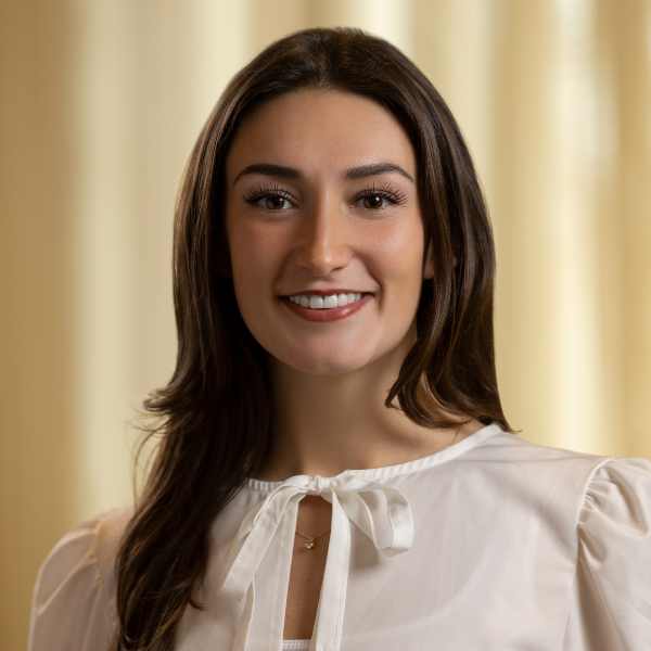 Victoria Monahan Headshot