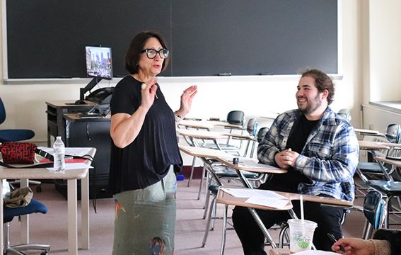Celia Bianconi Teaching a Portuguese Class