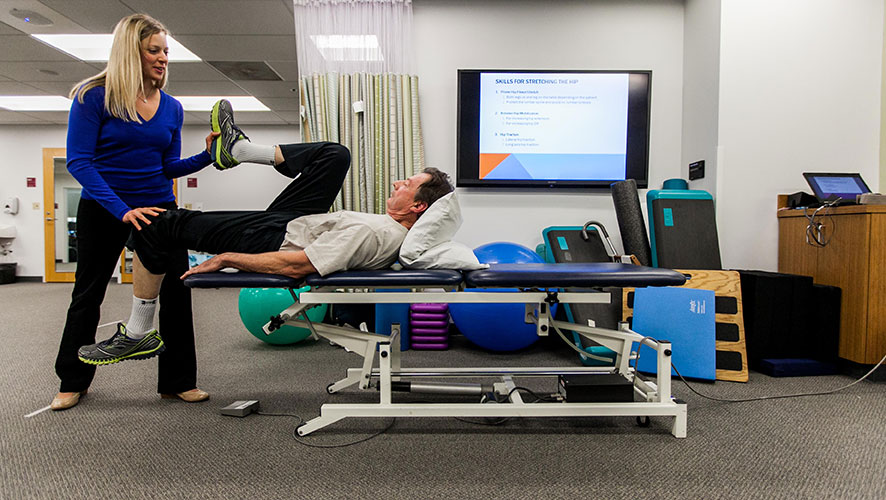 for-web_20141030_KU_BU_SARClinic_011