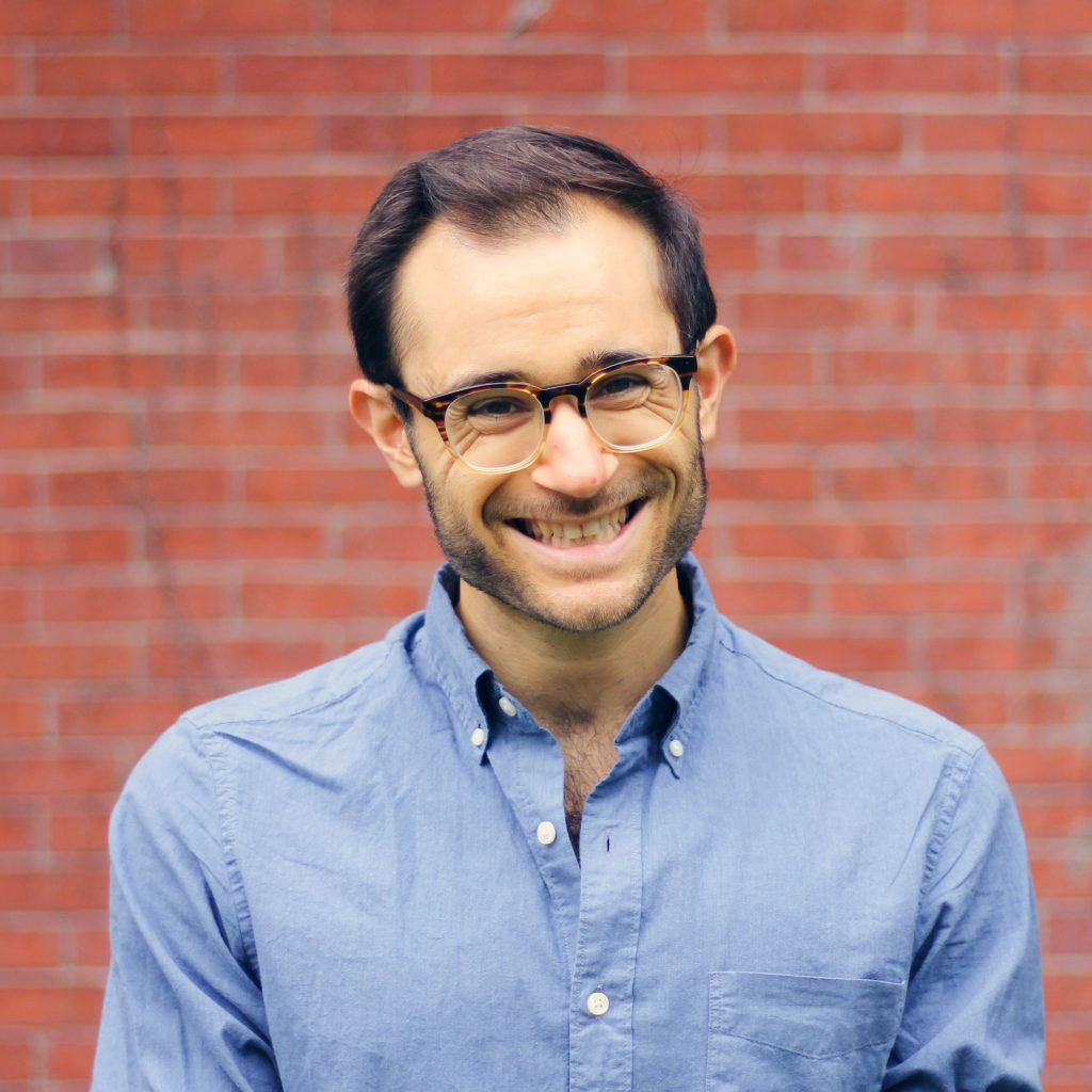 Headshot of Matthew Motta