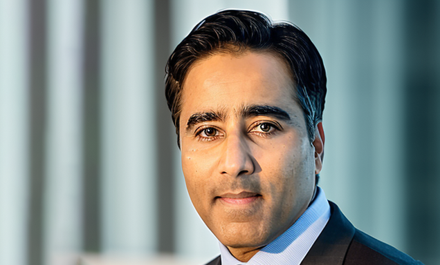 Headshot of Usman Iqbal, 2024 Convocation Alumni Speaker