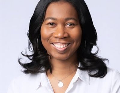 Headshot of Ariel Blakey